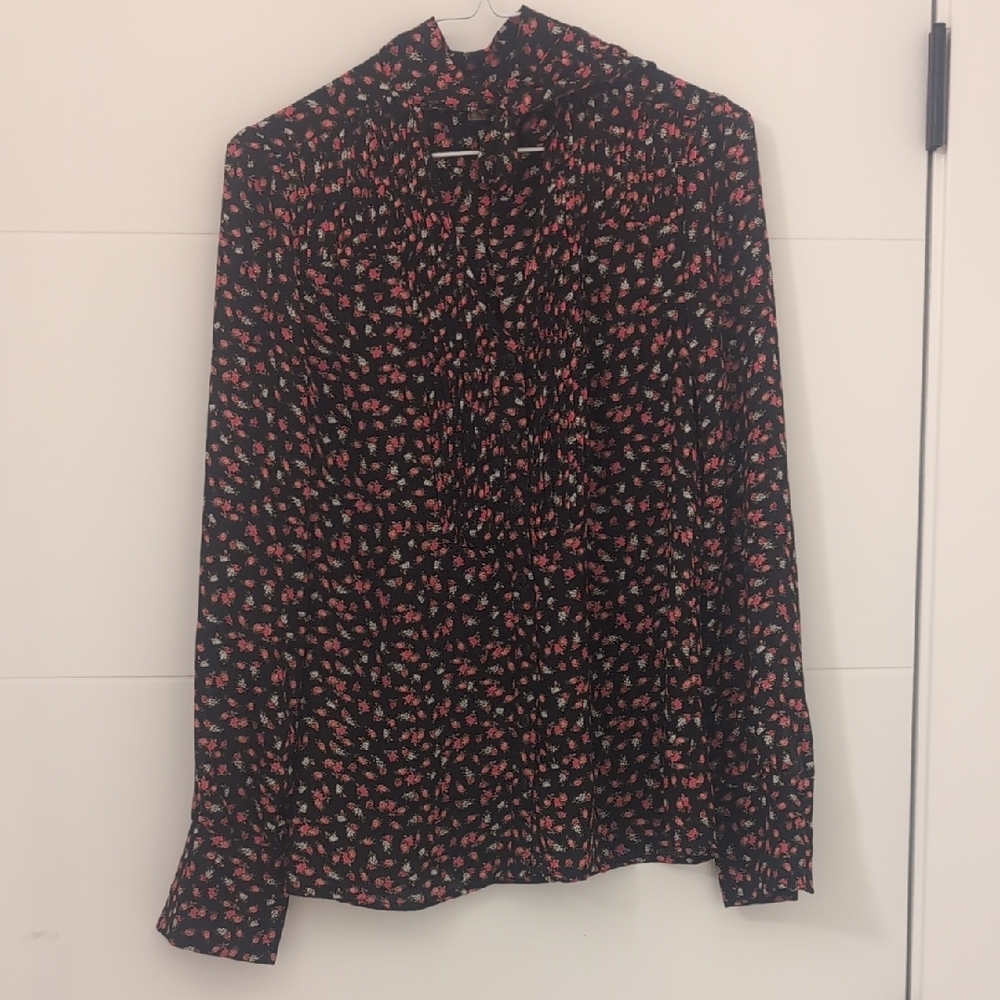 Guess Black and Red Floral Blouse